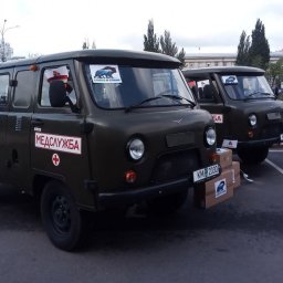 В дар от Витебской области куряне получили два автомобиля УАЗ В дар от Витебской области куряне получили два автомобиля УАЗ