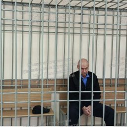 В Курске мужчину обвиняют в жестоком убийстве супруги в ходе ссоры В Курске мужчину обвиняют в жестоком убийстве супруги в ходе ссоры