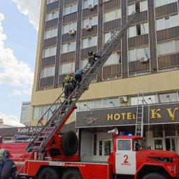 Пожарные ликвидировали условное возгорание в гостинице «Курск» Пожарные ликвидировали условное возгорание в гостинице «Курск»