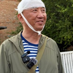 Раненый в приграничье китайский журналист получил медпомощь в Курске Раненый в приграничье китайский журналист получил медпомощь в Курске