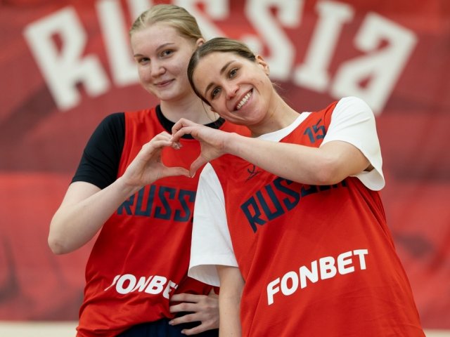 Курские баскетболистки сыграли за основную сборную России