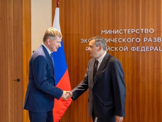 Александр Хинштейн обсудил восстановление курского приграничья с Максимом Решетниковым