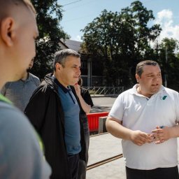 Александр Хинштейн проверил ход реконструкции трамвайных путей в Курске