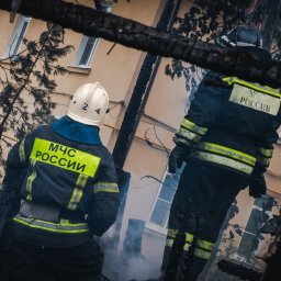 В Курске потушили пожар в квартире на проспекте Дериглазова