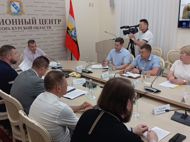 Александр Хинштейн впервые провел заседание Совета по межнациональным и межконфессиональным отношениям
